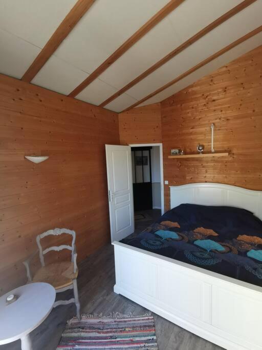 Entre Ventoux Et Luberon, Appartement Dans Maison. Malemort-du-Comtat Exteriér fotografie
