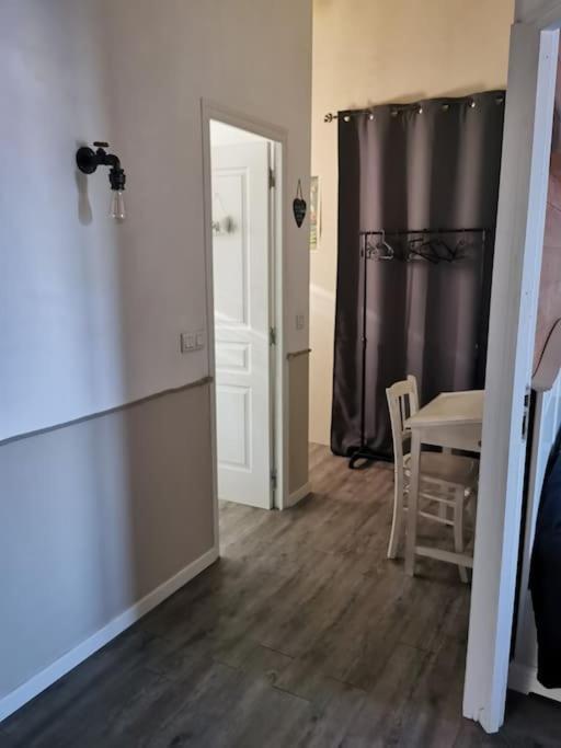 Entre Ventoux Et Luberon, Appartement Dans Maison. Malemort-du-Comtat Exteriér fotografie